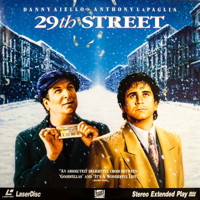 29th Street (1991) CLV [1874-80] – Hollywood Laserdisc